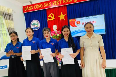 Tuổi trẻ Trường THCS Ba Dinh – Ba Tô sôi nổi tổ chức Đại hội Chi đoàn nhiệm kỳ 2025-2026